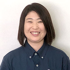 リハビリトレーナー 小井住 歩
